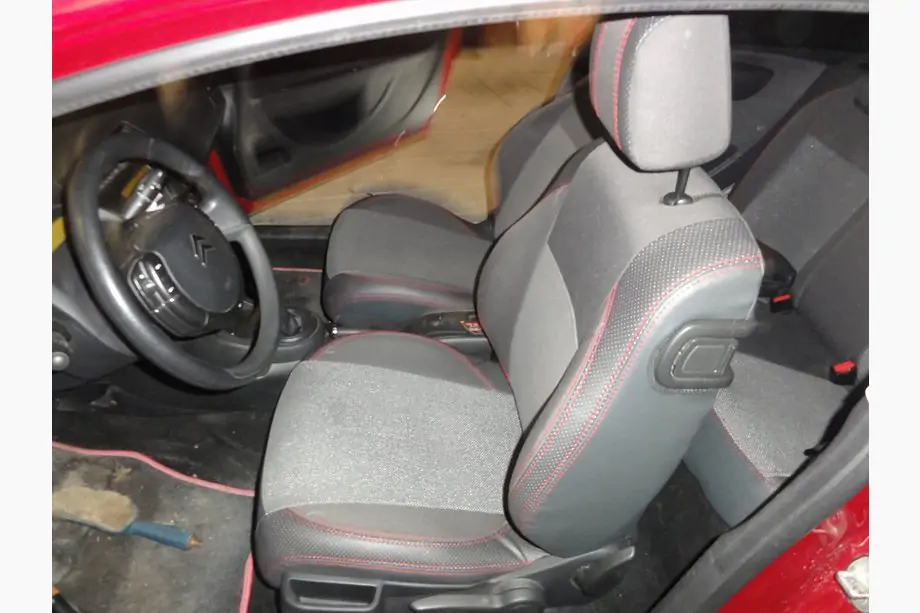 Citroen C-4 2004–2010 Ekonahkaiset istuinsuojat SoyuzAuto Premium Image