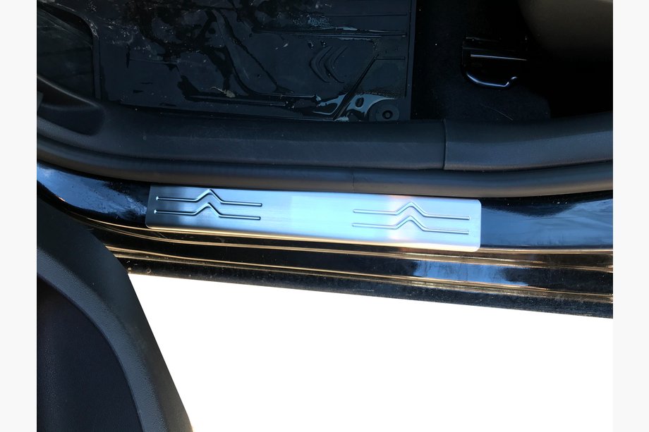 Citroen C-4 2010–2018 OmsaLine kynnyslistat (4 kpl, ruostumaton teräs) Image