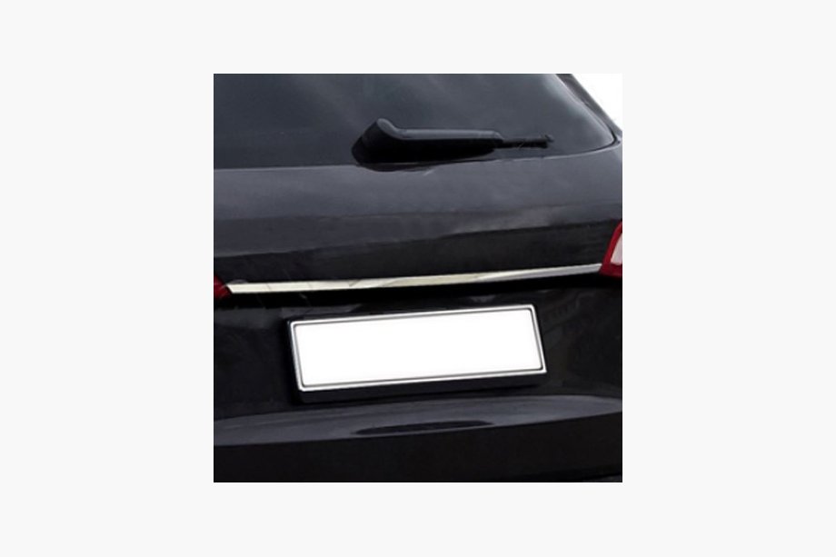 Audi A4 B9 2015–2024 Rekisterikilven ylälista (sedan, ruostumaton teräs) Carmos - turkkilainen teräs Image