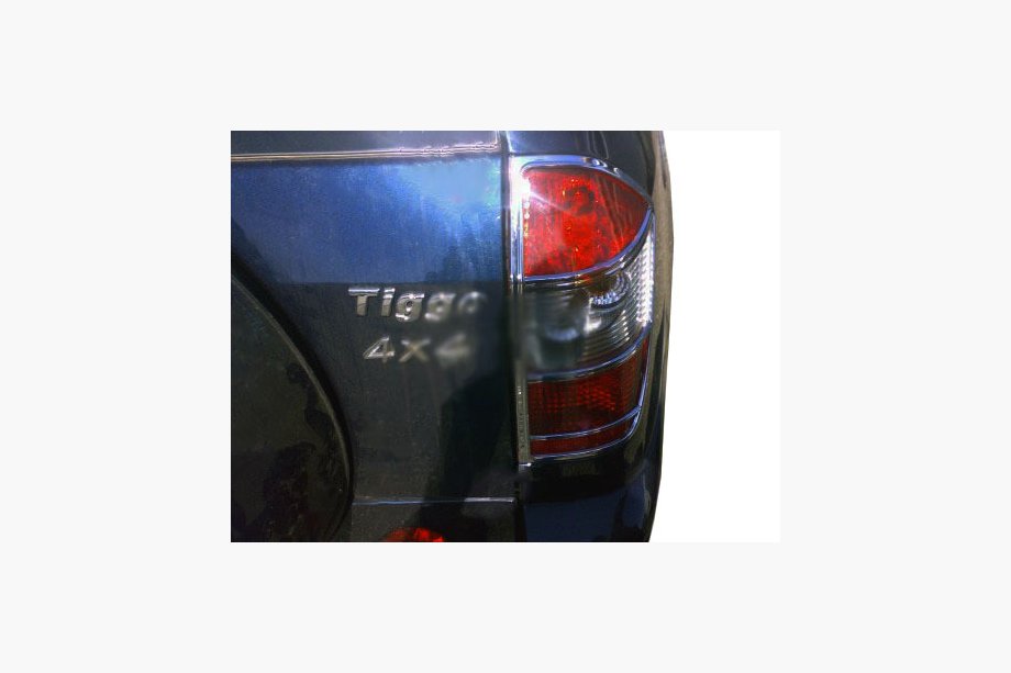 Chery Tiggo 1 2005–2016 Takavalojen kromikehykset (ABS, kromi) Image