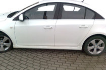 Chevrolet Cruze 2009–2015 Tuning-sivuhelmat SD (Meliset, maalattavaksi) kuva 1