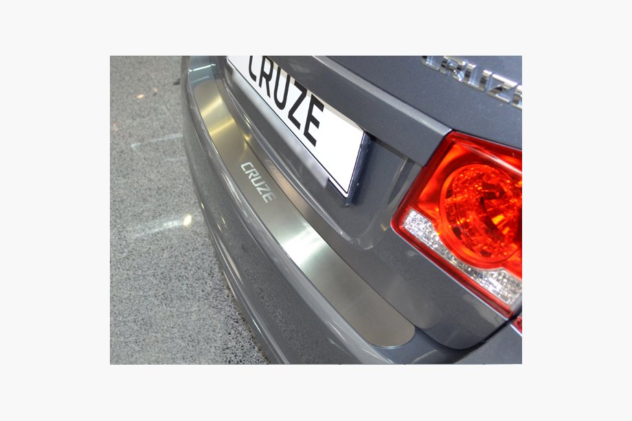 Chevrolet Cruze 2009–2015 Takapuskurin suojalista Nataniko (ruostumaton teräs) Sedan Image