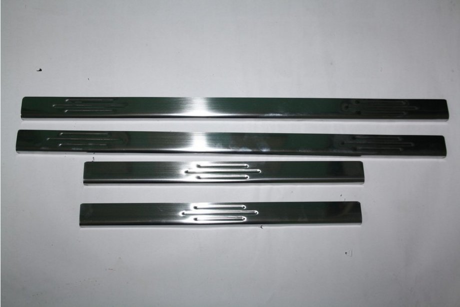 Chevrolet Lacetti 2003–2024 Kapeat kynnyslistat (4 kpl, ruostumaton teräs) Image