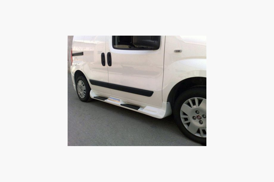 Peugeot Bipper 2008–2017 Sorento-tyyppiset sivukynnykset (maalattavaksi) Image