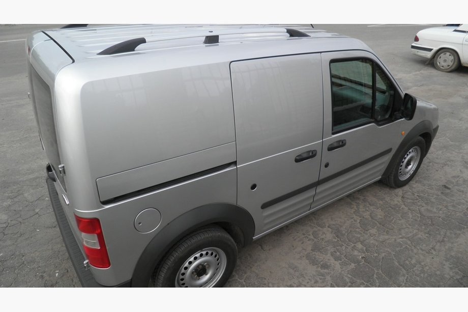 Ford Connect 2006–2009 Kattokaiteet, kromi (muovijalat) Maxi-base, muovijalat Kuva 2