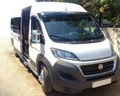 Fiat Ducato 2006–2025 Tuulilasin visiiri (kiiltomusta, 5 mm) kuva 1