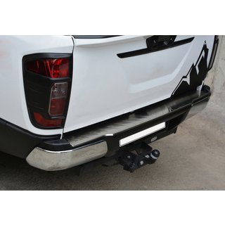 Takapuskurin suojalista (RST) Nissan Navara/NP300 2016– kuva 1