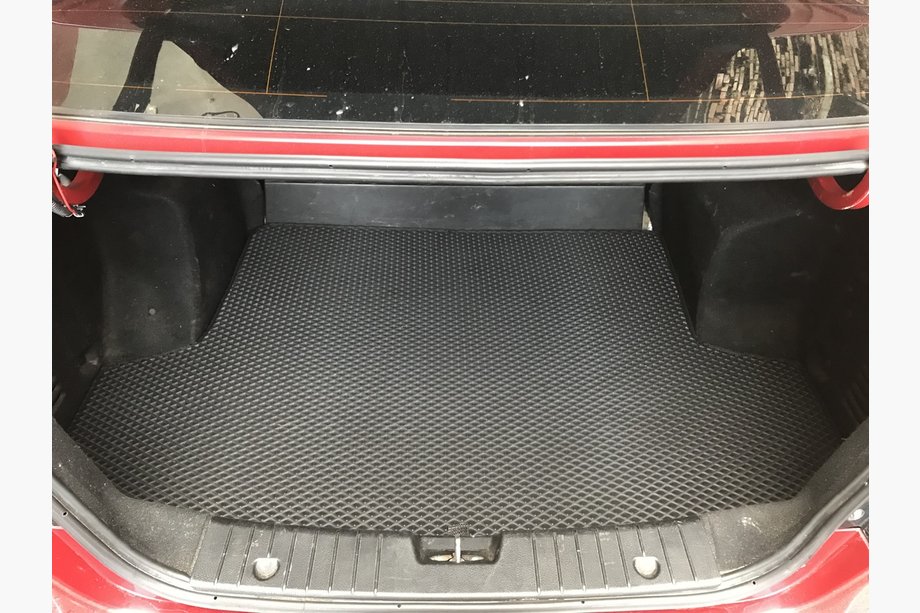 Chevrolet Aveo T250 2005–2011 Tavaratilan matto (EVA, musta) Image