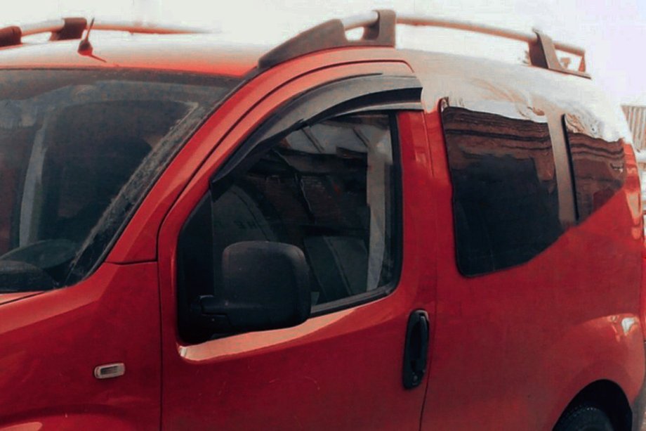 Citroen Nemo 2007–2017 Ikkunatuuliohjaimet (Mugen Sport) Image