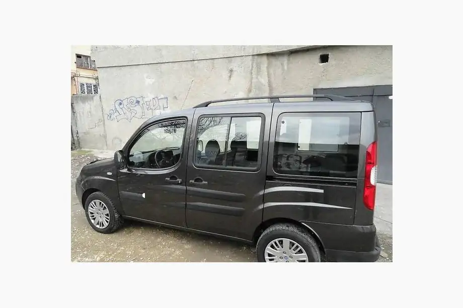 Fiat Doblo I 2001–2005 Mustat kattokaiteet Kuva 2