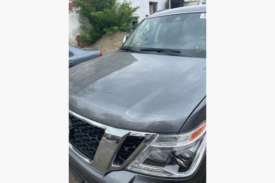 Nissan Armada 2016–2024 Konepelti (käytetty, täydellisessä kunnossa, vuosimalli 2019) Image