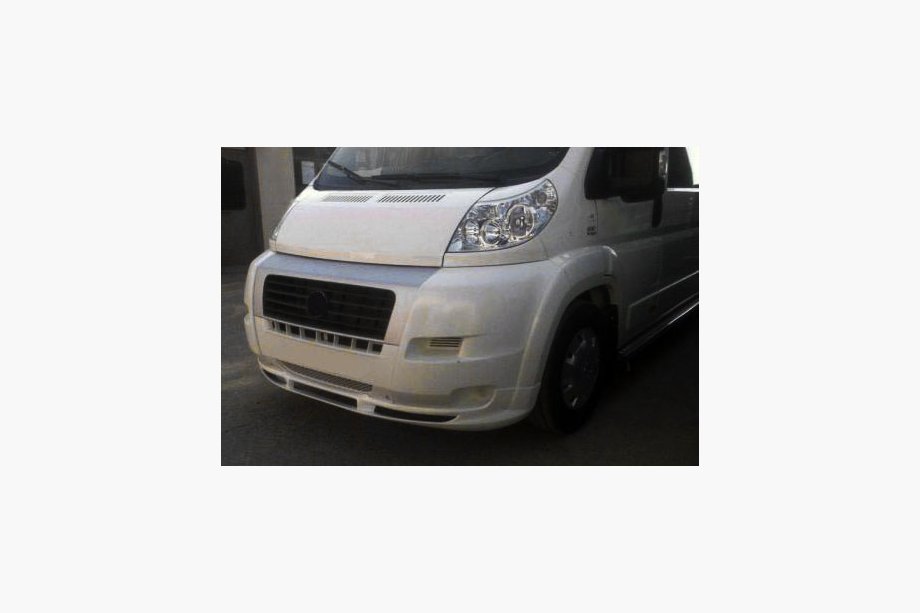 Citroen Jumper 2007–2025 Etupuskurin lipspoileri 2006-2013 (kapea, maalattava) Image