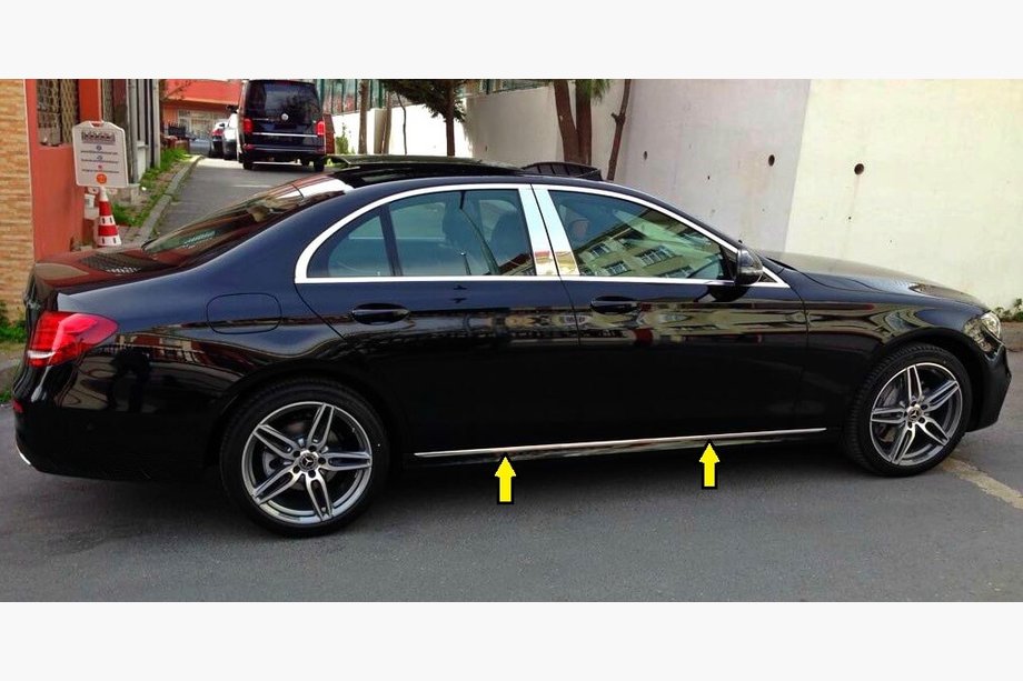 Mercedes E-class W213 2016–2023 Kromilistat oven koristelistaan, tyyppi 1 (4 kpl, ruostumaton teräs) Image