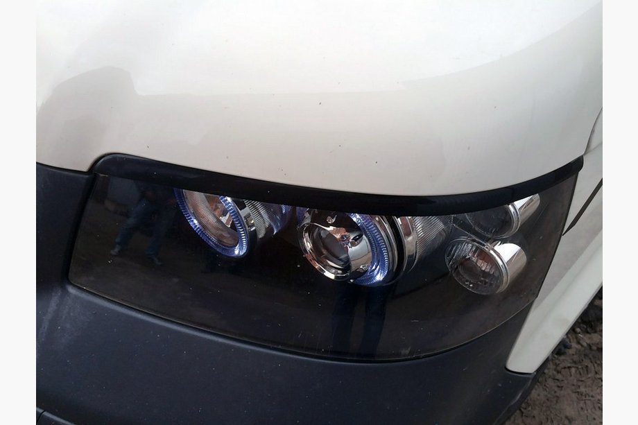 Volkswagen T5 Multivan 2003–2010 Ajovaloluomet (2 kpl, muovi, musta) Mattamusta Image