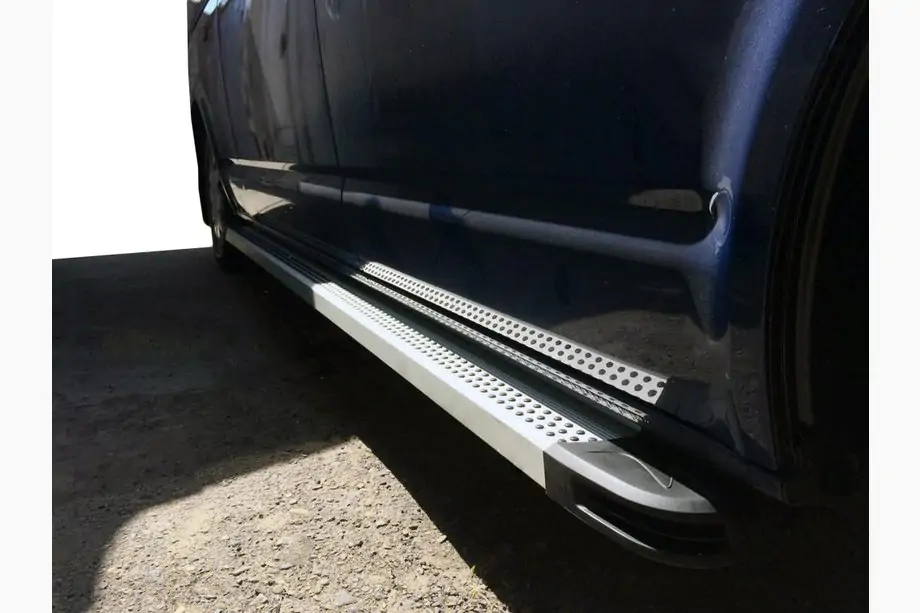 Volkswagen T5 Caravelle 2004–2010 Maya V2 sivuportaat (2 kpl, alumiini) Image