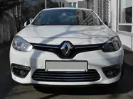 Renault Fluence 2009–2016 Puskurin säleikön listat (2013↗, ruostumaton teräs) kuva 1