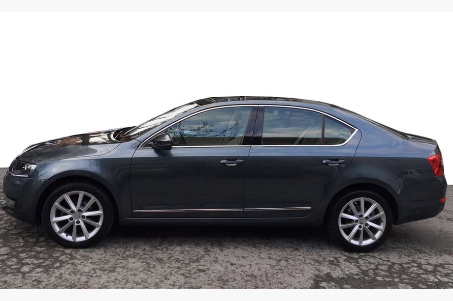 Skoda Octavia III A7 2013–2019 Täydellinen ikkunalistojen sarja (10 kpl, ruostumaton teräs) Image