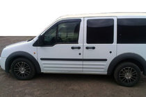 Ford Connect 2006–2009 Ikkunatuulenohjaimet (2 kpl, Cobra) kuva 1