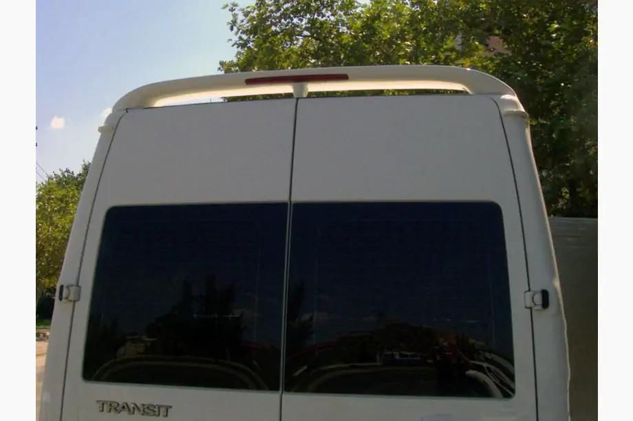 Ford Transit 2000–2014 Isikli keskikatto-spoileri (maalattava) Image
