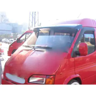 Tuulilasin visiiri (kiiltomusta, 5 mm) Ford Transit 1991–2000 kuva 2