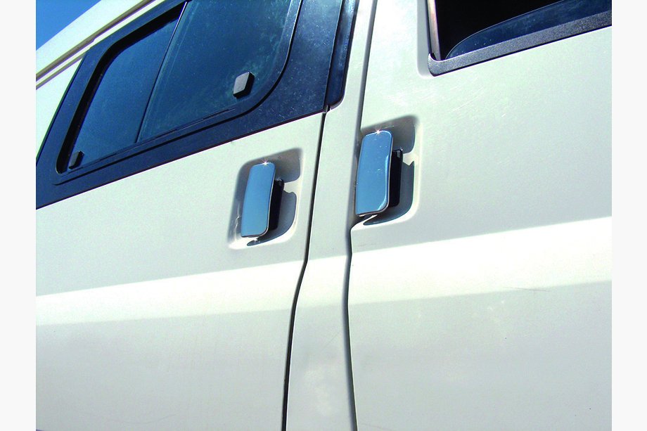 Ford Transit 2000–2014 Ovenkahvojen suojakuoret (ruostumaton teräs) 4 ovea, OmsaLine – italialaista ruostumatonta terasta Image