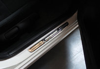 Ford Courier 2014–2023 Valaistut kynnyslistat (2 kpl, ruostumaton teräs) kuva 3