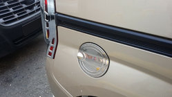 Citroen Nemo 2007–2017 Tankkausluukun suojalista (ruostumaton teräs) kuva 3
