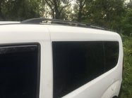 Opel Combo 2012–2018 Mustat kattokaiteet Lyhyt, valurautaiset jalat kuva 2