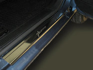 Fiat Punto Grande/EVO 2006–2018 Natanika Premium -kynnyslistat (2 kpl, ruostumaton teräs) kuva 1