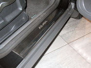 Ford Kuga 2008–2013 Nataniko ovikynnyslistat (4 kpl, ruostumaton teräs) Premium - 3M-teippi, 0,8 mm kuva 1