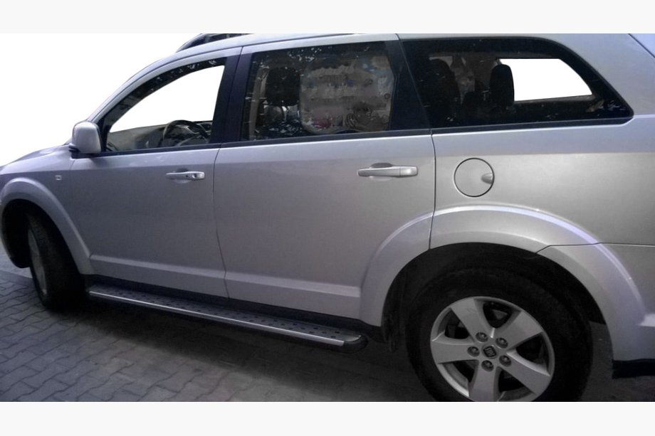 Fiat Freemont 2011–2016 Alkuperäiset sivuaskelmat (2 kpl, alumiini) Image