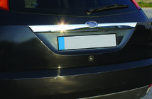 Ford Focus I 1998–2005 Rekisterikilven ylälista (HB, ruostumaton teräs) kuva 1