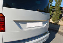 Volkswagen Caddy 2015–2020 Rekisterikilven yläpuolinen koristelista (1-ovinen, ruostumaton teräs) kuva 2
