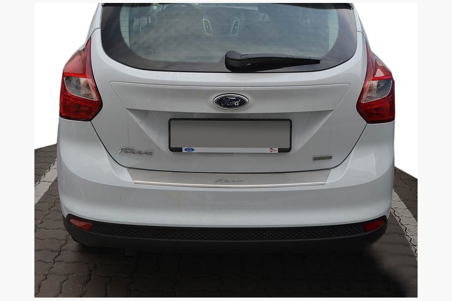 Ford Focus III 2011–2017 Takapuskurin suojalista taivutuksella Натаніка (ruostumaton teräs) 2011-2014, Viistoperä Image