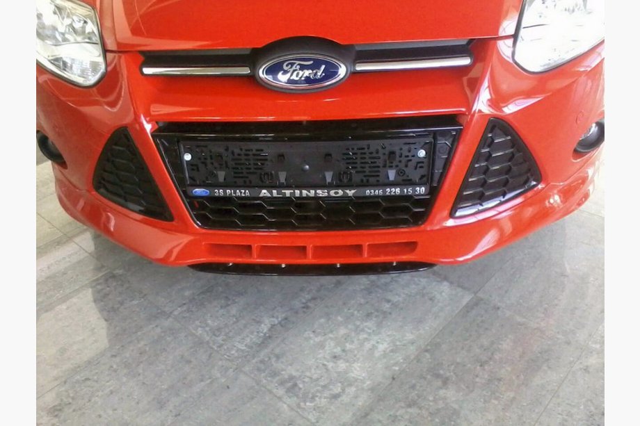 Ford Focus III 2011–2017 Etupuskurin lippa 2011-2014 (maalattavaksi) Image