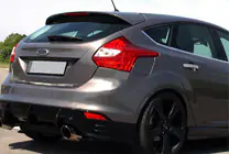 Ford Focus III 2011–2017 Takalukun reunalista 2011-2014 (hatchback, ruostumaton teräs) kuva 1