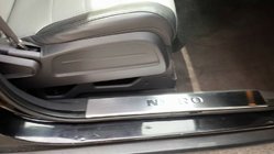 Dodge Nitro 2006–2011 Carmos kynnyslistat yläosaan (ruostumaton teräs) kuva 3