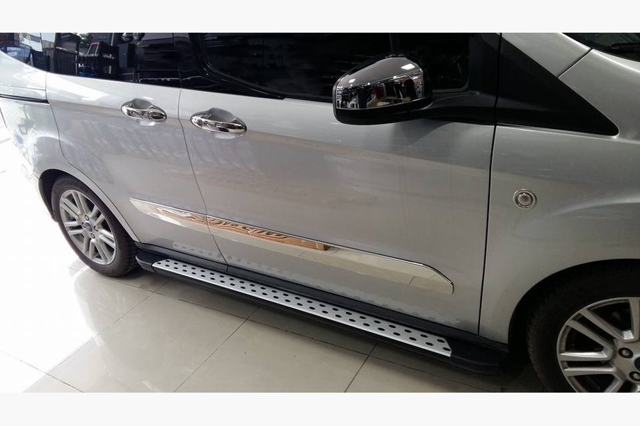 Ford Courier 2014–2023 Ovilistat (4 kpl, ruostumaton teräs) Image