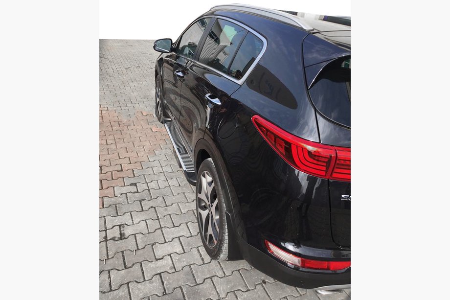 Kia Sportage 2015–2021 Pyramid-sivuaskelmat (2 kpl, alumiini) Image