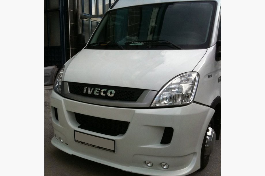 Iveco Daily 2006–2014 Etupuskurin lippa (maalattava) Image