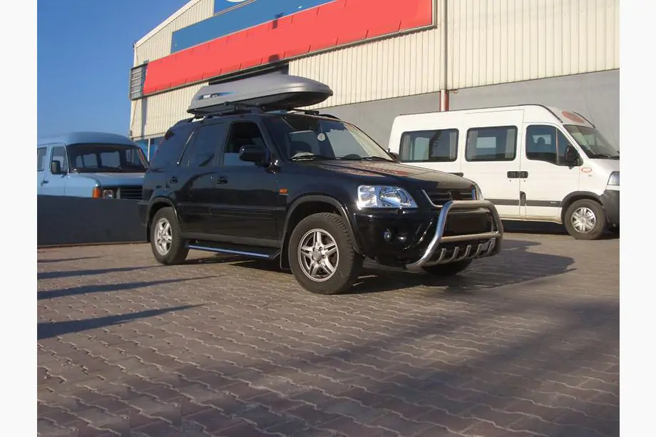 Honda CRV 2001–2006 Puskurirauta WT003 (ruostumaton teräs) Kuva 3