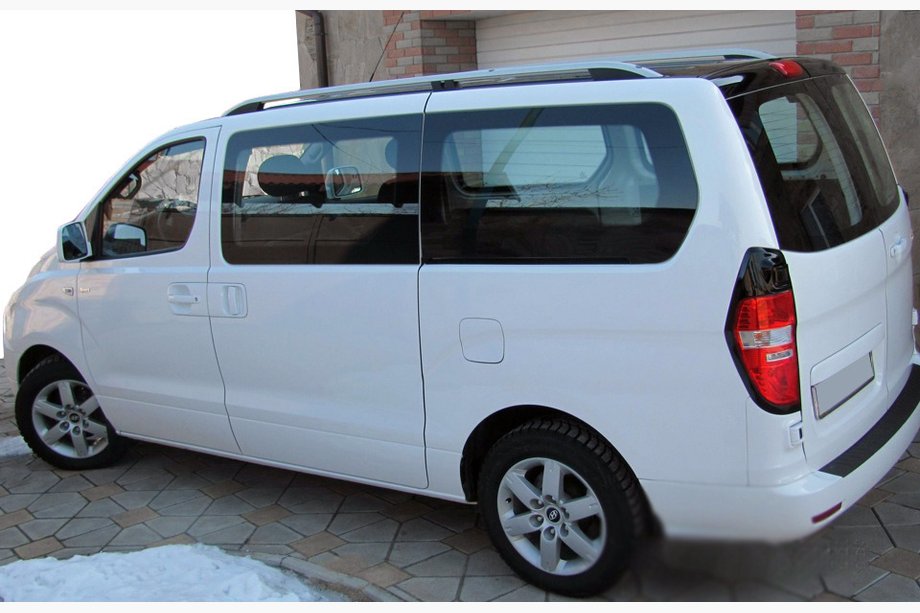 Hyundai H300, H1, Starex 2008–2020 Skyport kattokaiteet Image