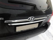 Hyundai Tucson JM 2004– Rekisterikilven ylälista (muovi) kuva 1