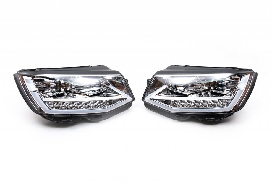 Volkswagen T6 2015–2024 Etuajovalot LED-valoilla 2015-2019 (Silver, 2 kpl) Image