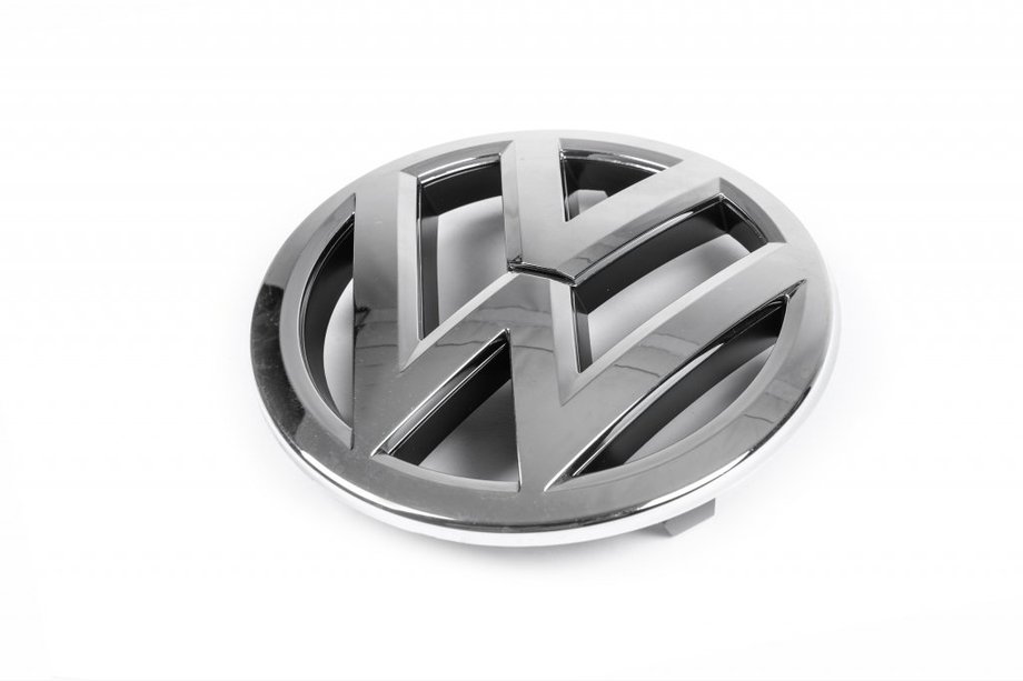 Volkswagen Caddy 2010–2015 Etumerkki 1T0 853 601E Image