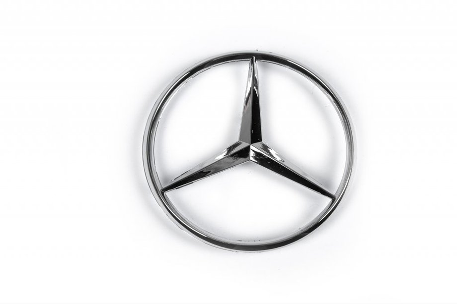 Mercedes E-sarja W210 1995–2002 Mercedes takamerkki (logo) Image