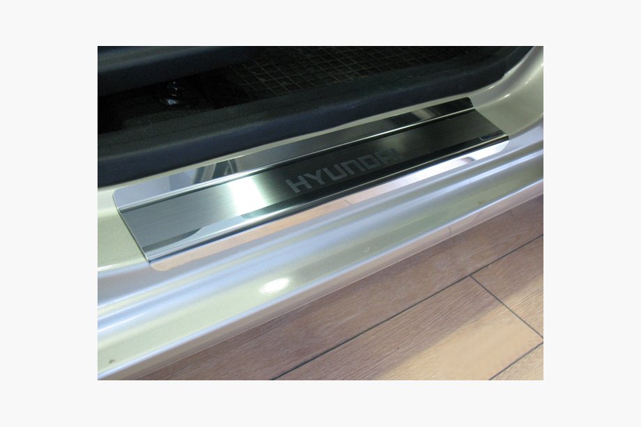 Hyundai I-10 2008–2013 Natanika Premium kynnyslistat (4 kpl, ruostumaton teräs) Image