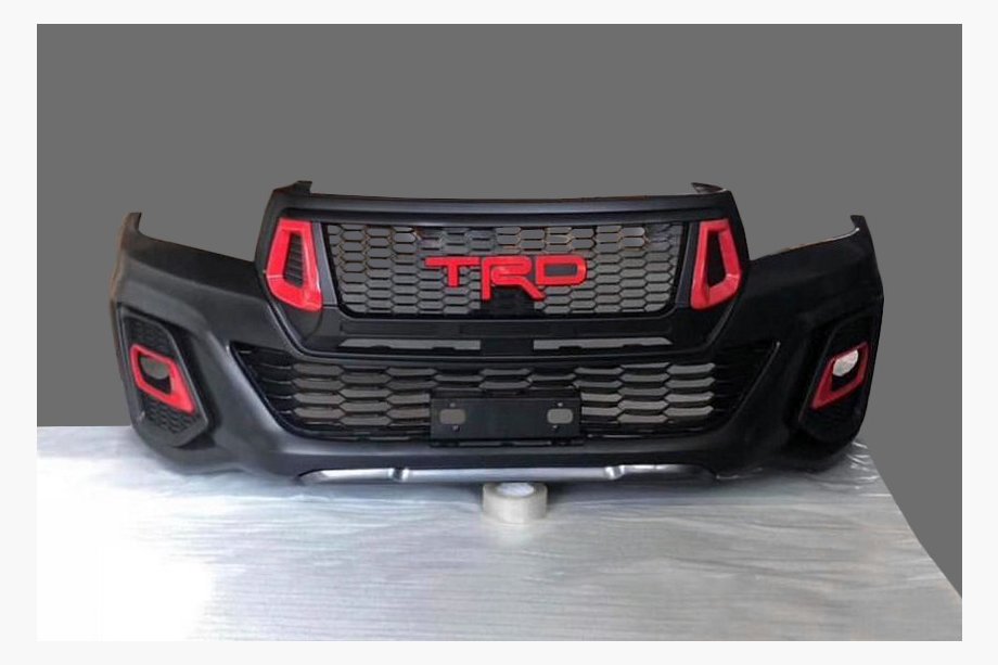 Toyota Hilux 2015– Etupuskuri TRD-design (2015-2020) Image
