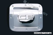 Chevrolet Aveo T250 2005–2011 Polttoaineluukun suojus (kromattu muovi) kuva 1