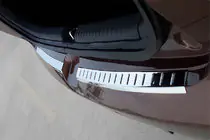 Hyundai I-20 2014–2020 OmsaLine takapuskurin suojalistat 2014-2018 (2-os., ruostumaton teräs) kuva 1